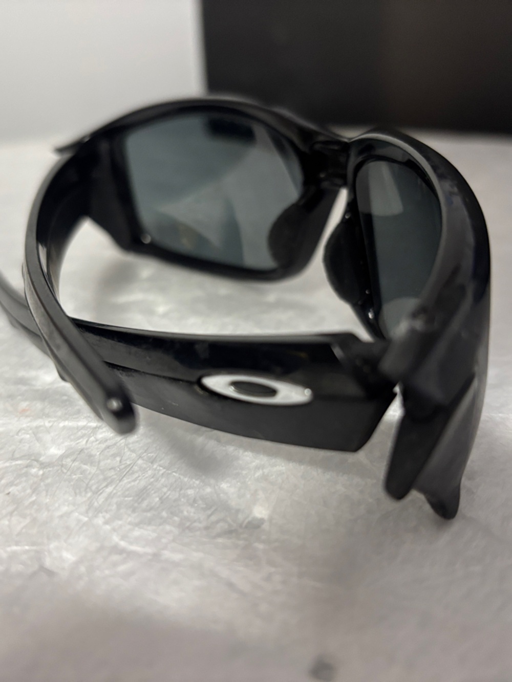 Oakley Straightlink Black Gloss Wrap Sunglasses with Smoke Lenses